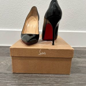 COPY - Christian Louboutin 39